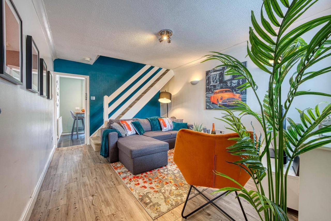 Capri 13 Sa - Contemporary 2 Bedroom House In Loughborough With Free Parking, Close To Loughborough University & M1 Motorway Eksteriør bilde
