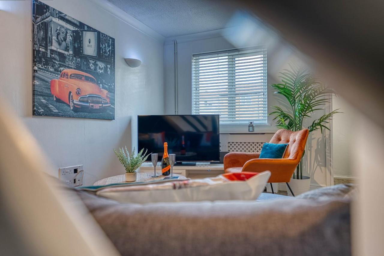 Capri 13 Sa - Contemporary 2 Bedroom House In Loughborough With Free Parking, Close To Loughborough University & M1 Motorway Eksteriør bilde