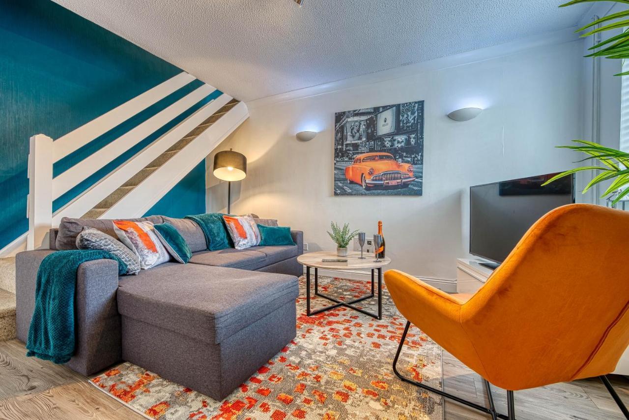Capri 13 Sa - Contemporary 2 Bedroom House In Loughborough With Free Parking, Close To Loughborough University & M1 Motorway Eksteriør bilde