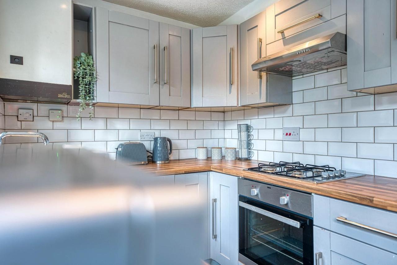 Capri 13 Sa - Contemporary 2 Bedroom House In Loughborough With Free Parking, Close To Loughborough University & M1 Motorway Eksteriør bilde